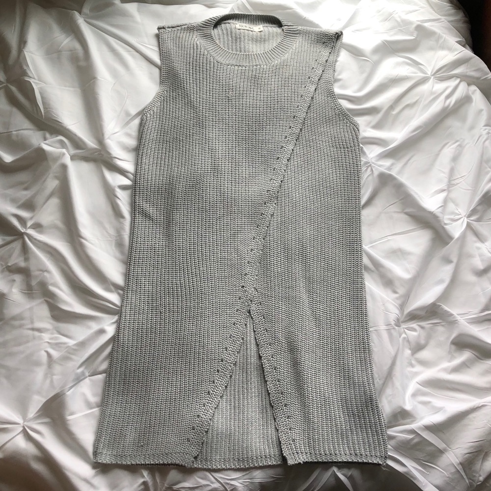 Grey Cross Sweater Vest LF